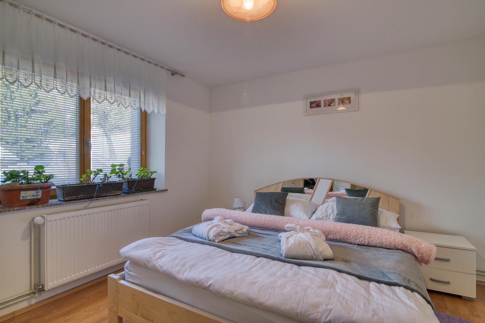 Robida Villa Vransko Luaran gambar